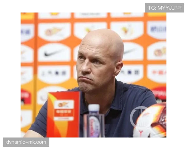 克鲁伊夫精神引领球队复兴,年轻球员状态回暖成亮点 克鲁伊夫精神引领球队复兴,年轻球员状态回暖成亮点