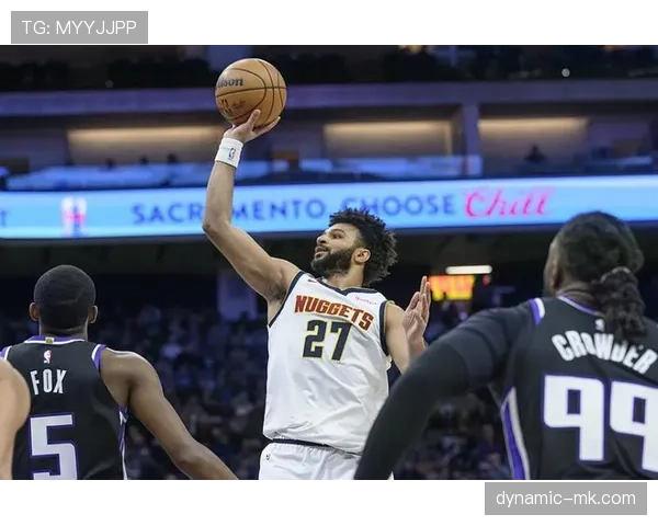 穆雷二三分转换提速季后赛得分效率明显提升